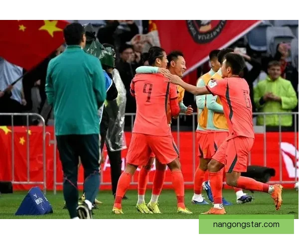 足球世界杯预选赛激烈进行 各强队争夺晋级资格争夺战进入高潮